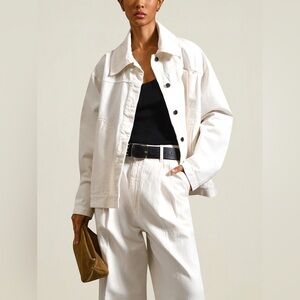 Kallmeyer /
ELLIOTT DENIM CHORE JACKET in Salt large L